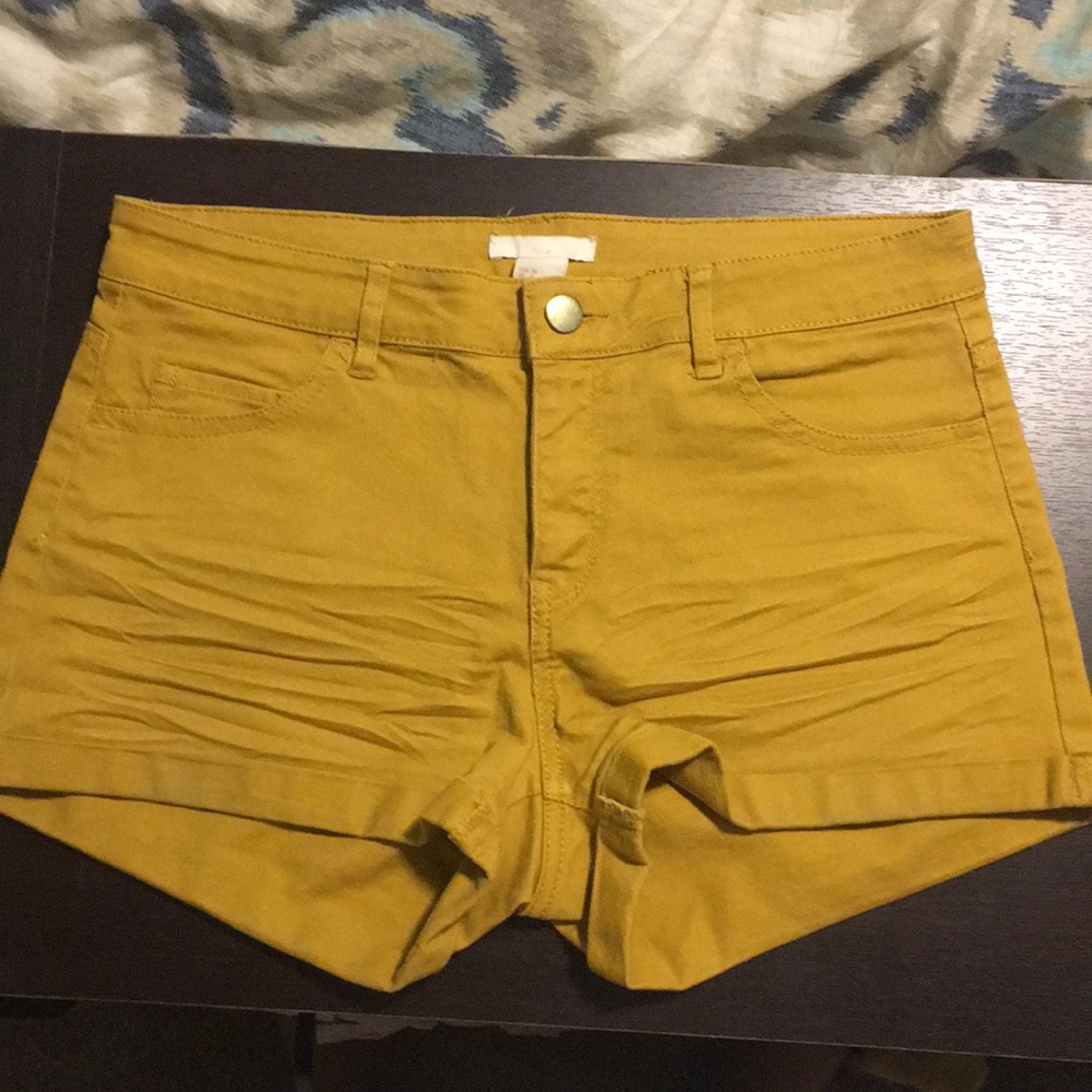 H&M shorts